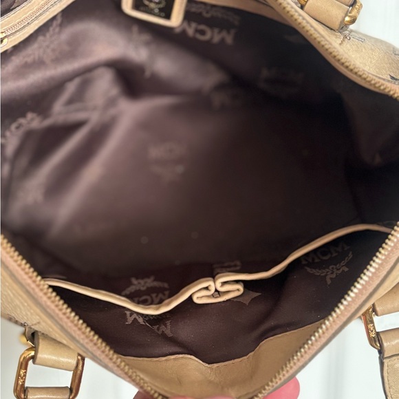 MCM Visetos Two-Way Tote - Picture 6 of 6